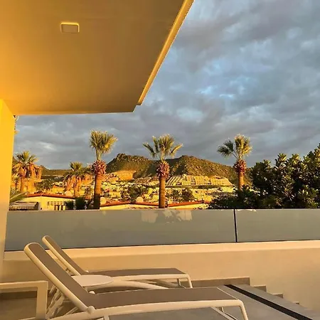 New Apartment In Las Terazzas De Costa Adeje. Big Terrace With A Garden, Heated Pool And Private Parking Exterior photo