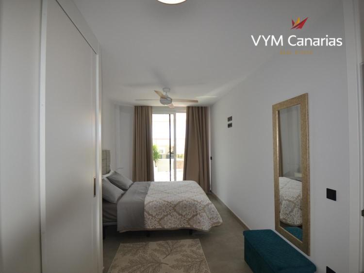 New In Terazzas De Costa Adeje. Big Terrace With A Garden, Heated Pool And Private Parking Apartment *